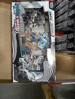 NEW Pokemon TCG Unova Heavy Hitters Premium Collection Black Bolt & White Flare - Image 1