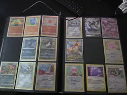 Pokemon TCG Card Binder Collection Joblot Bundle Mix of Cards NM - Image 3