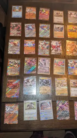 Pokemon TCG Card Binder Collection Joblot Bundle Mix of Cards - Image 4