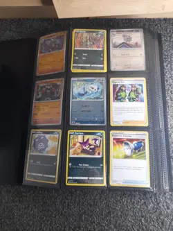 Pokemon Tcg Binder 225+ Mixed Cards From Diffrent Sets And Joblot Of Bulk 500 + - Image 1