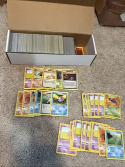 Pokemon Base Set 1998 Non Holo Lot of 550 Plus Cards WOTC TCG LP - LP Vintage - Image 1