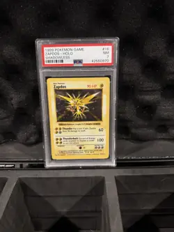 1999 POKEMON BASE SET SHADOWLESS #16 ZAPDOS-HOLO PSA 7 - Image 1