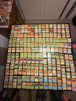Massive 900+ Pokemon Card Collection – Base, Jungle, Fossil, Japanese, 1st ed. - Image 1