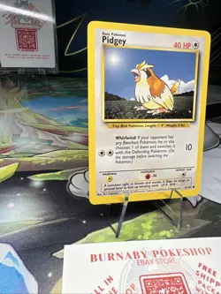 Pidgey Base Set Pokemon Card Vintage WOTC 57/102 - Image 5