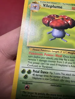 Vileplume 31/64 Non Holo Rare Jungle Pokemon Card DMG - Image 5
