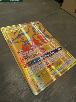 Reshiram and Charizard GX Pokemon TCG Tag Team Big Card SM247 Rare NM Promo - Image 3