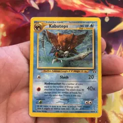 Neo Discovery #25/75 Kabutops (25) Non Holo Vintage Old School Fire Pokemon TCG - Image 1