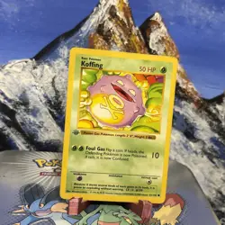 Koffing - 051/102 Pokemon Base Set (Shadowless) - 1st Edition Damaged - Image 2