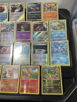 (30) Pokemon Cards Lot WOTC Vtg Holo STAMPED REVERSE Articuno Xerneas Bewer - Image 4