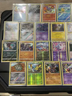 (30) Pokemon Cards Lot WOTC Vtg Holo STAMPED REVERSE Garchomp Latias Suicune - Image 2