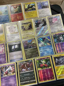 (30) Pokemon Cards Lot WOTC Vtg Holo STAMPED REVERSE Garchomp Latias Suicune - Image 5