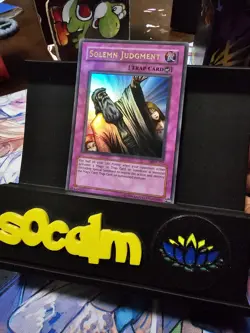 Yugioh Solemn Judgment MRD-127 Unlimited Holo Bleed Near Mint - Image 1