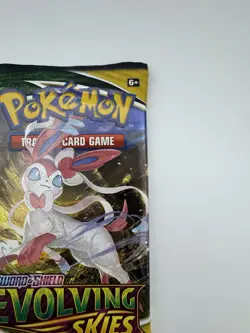 Pokemon TCG Sword & Shield Evolving Skies Booster Pack Factory Sealed! 820650808777 - Image 3