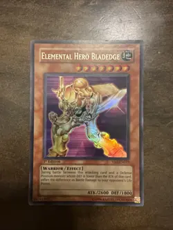 Elemental Hero Bladedge YSD-EN019 Starter Deck 2006-1st Edition 1st Edition - Image 1