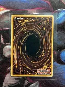 Yugioh Gilford The Lightning LP DR04-EN242 Secret Rare Unlimited - Foil Bleed - Image 2