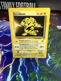 Pokemon TCG Electabuzz Base Set 2 24/130 Regular Unlimited Rare - Image 1