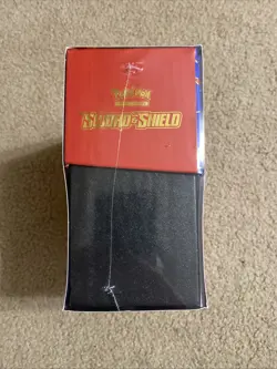 Pokemon TCG Sealed Sword and Shield Base Set ETB Elite Trainer Box Zacian - Image 3
