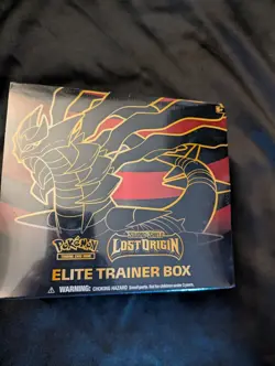 Pokemon TCG: Sword & Shield Lost Origin Elite Trainer Box (8 Packs per Box,... 820650850714 - Image 1