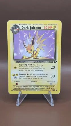 Dark Jolteon 38/82 Team Rocket Regular Pokemon MP ⚡ - Image 1