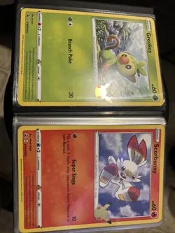 Pokemon TCG NM 25th Anniversary Jumbo Binder Set Of 47 Total Cards 🍑 - Image 3