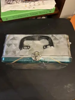 Pokemon TCG Arceus Spring 2022 Collectors Chest Lunch Box Tin Sealed 5 Packs - Image 2