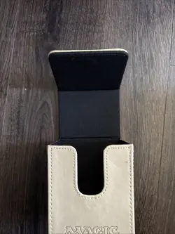 Vintage 2010 ULTRA PRO Magic The Gathering MTG WHITE MANA FLIP BOX MTG Deck Case - Image 5