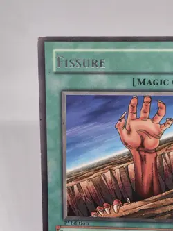 YuGiOh Fissure 1st Edition LOB-057 RARE! Vintage! 1st Ever Set! - Image 2
