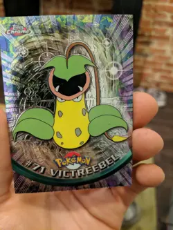 1x Victreebel #71 Holo Foil TOPPS Chrome Pokemon Card TV Animation - Image 1