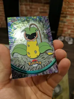 1x Victreebel #71 Holo Foil TOPPS Chrome Pokemon Card TV Animation - Image 4