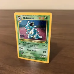 1999 Pokemon TCG Nidoqueen Holo Rare Unlimited Holo, Jungle Card 7/64 - Image 3