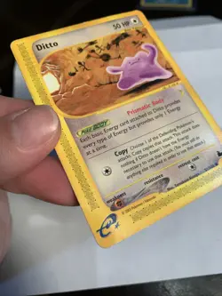 Nintendo Ditto 51/144 Skyridge 2003 E-Series Pokemon Card TCG - Image 3