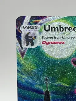 Pokemon TCG Umbreon VMAX Evolving Skies Alt Art Moonbreon LP+ 215/203 - Image 3