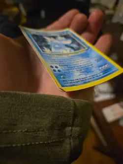 Pokemon Feraligatr Neo Genesis 4/111 Holo extremely Rare English edition - Image 3