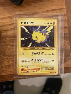 Pikachu 70/111 Neo Genesis Japanese Pokemon Card - NM - Image 1