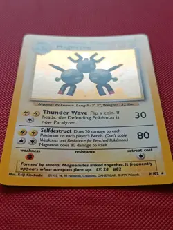 Pokemon TCG Magneton 9/102 Base Set Unlimited Holo Rare Card LP/NM Condition - Image 2