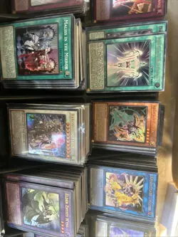 YUGIOH 100 CARD ALL HOLOGRAPHIC HOLO FOIL COLLECTION LOT! SUPER, ULTRA, SECRETS! - Image 1