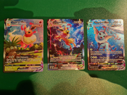 Pokemon TCG VMAX Card Set Flareon SWSH180 Vaporeon SWSH182 Jolteon SWSH184 - Image 1