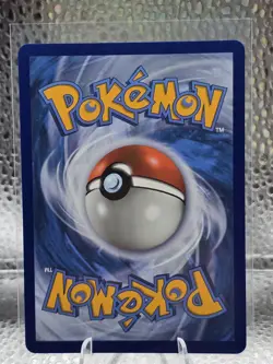 Pokemon TCG Rayquaza Vivid Voltage Holo Card 138/185 Rare, Near Mint Condition - Image 2