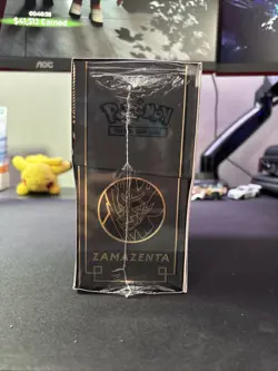 Pokemon TCG Sword & Shield Zamazenta ETB Elite Trainer Box PLUS New/Sealed - Image 2