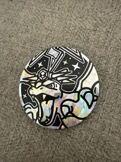 Pokemon Charizard Collector Chest Silver Cracked Ice Holo Flip Coin Mint 💎 - Image 3