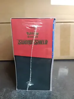 Pokemon Sword and Shield Base Elite Trainer Box ETB Zacian BRAND NEW SEALED - Image 4