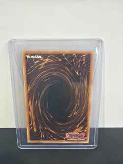 Yu Gi Oh - Blue Eyes White Dragon LOB-EN001 25th Anniversary Edition 2023 - Image 2
