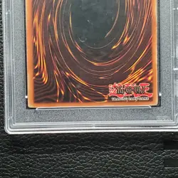 Yugioh PSA 8 NM-MT Blue-Eyes Ultimate Dragon JMP-EN005 slight slab wear - Image 5
