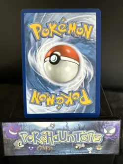 Pokemon Card Aegislash VMAX 127/185 Vivid Voltage Full Art Near Mint - Image 2
