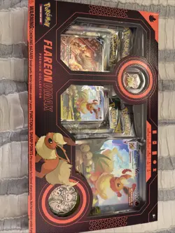 Pokemon Eeveelution Vmax Premium Collection - Vaporeon Flareon Jolteon Set of 3 - Image 2