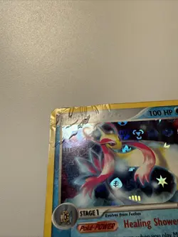 Pokemon - Milotic 12/101 Reverse Holo Hidden Legends 2004 Damaged - Image 2