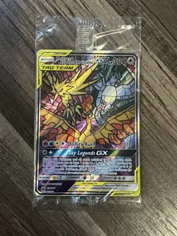 Moltres & Zapdos & Articuno GX SM210 - SEALED Black Star PROMO Pokemon TCG Card - Image 1