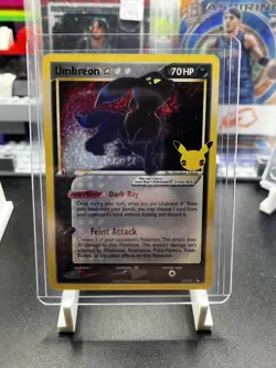 Pokemon TCG: Umbreon 17/17 Gold Star 25th Anniversary Celebrations NM - Image 1