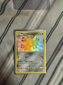 Pokemon Card Magneton SV28/SV94 Hidden Fates Shiny Vault Near Mint - Image 1