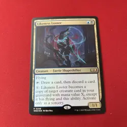 Likeness Looter Wilds of Eldraine Foil - Image 1